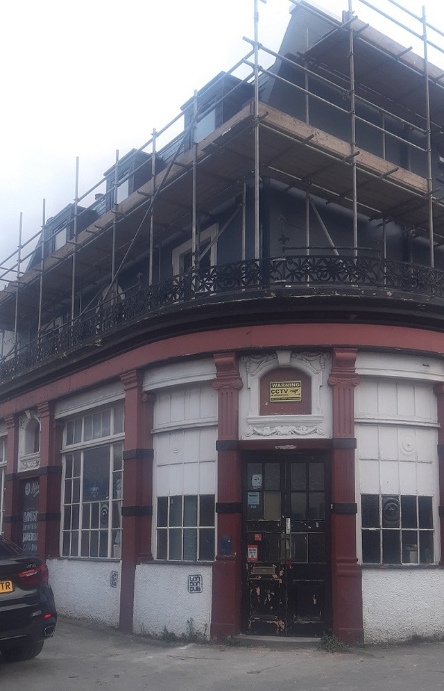 Roupell Arms, Charlton