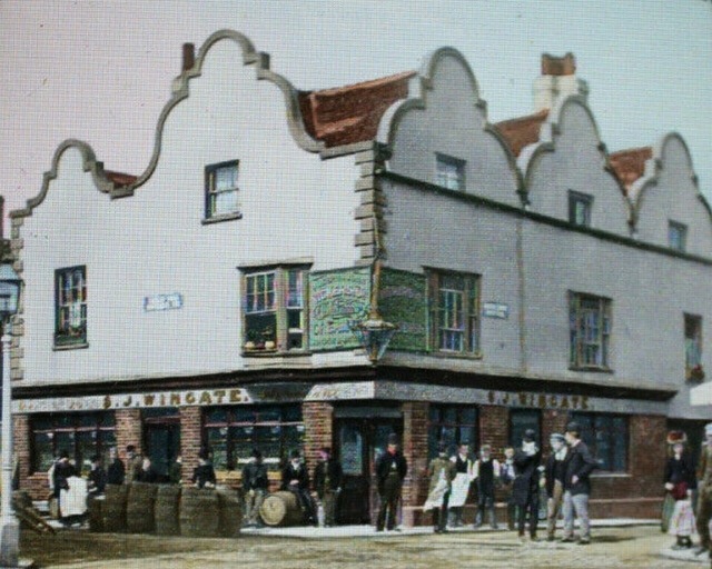 The Raven, Battersea