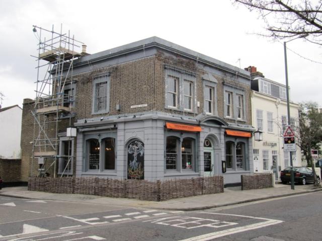Edinburgh Arms, Barnes