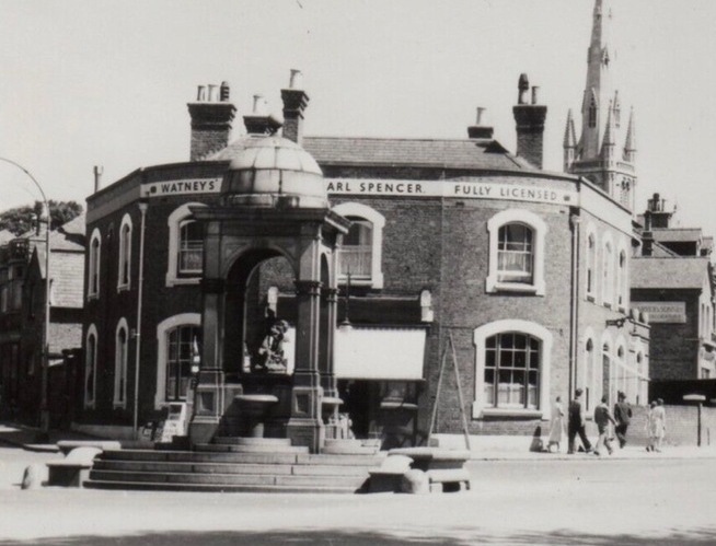 Earl Spencer, Putney