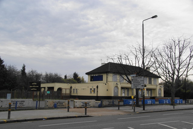 Emma Hamilton, West Wimbledon