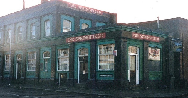 Springfield Tavern, Clapham