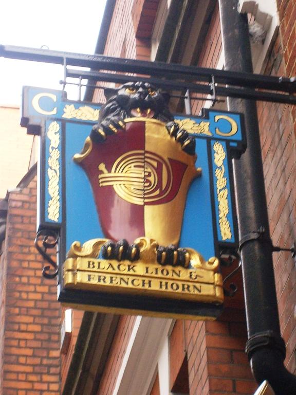 Black Lion & French Horn, Marylebone