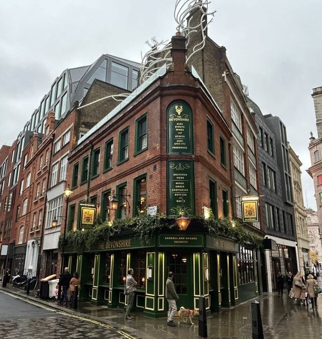 Devonshire Arms, Mayfair