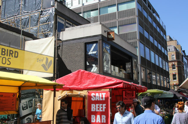 King Of Corsica, Mayfair