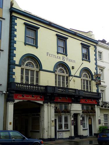 Queens Railway Tavern, Bayswater