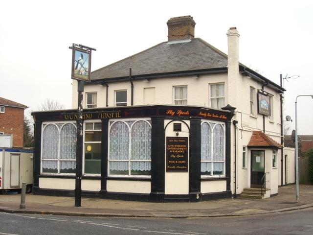 Gun & Magpie, Enfield