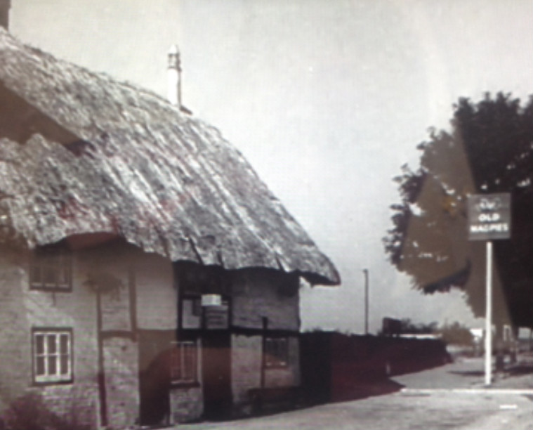 The Magpies, Harlington