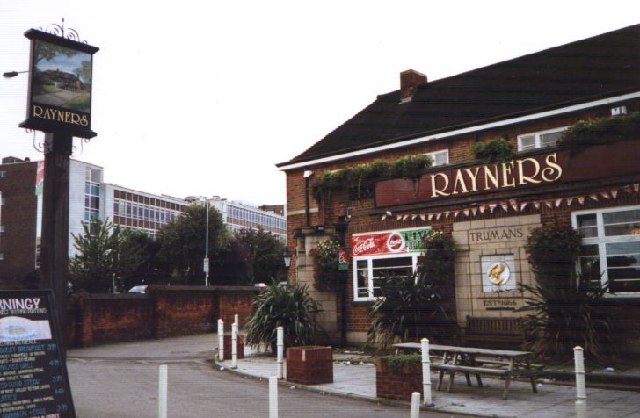 Rayner's, Harrow