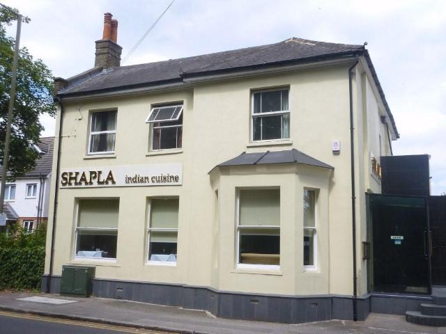 The Crown, Shepperton