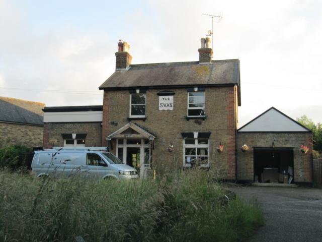 Swan On The Moor, Staines Moor