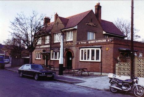 Queen Dowager, Teddington