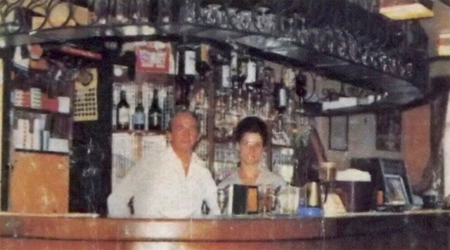 Eight Ringers, Hingham