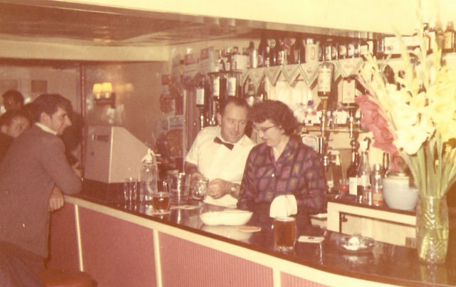 Ostrich, Weasenham All Saints