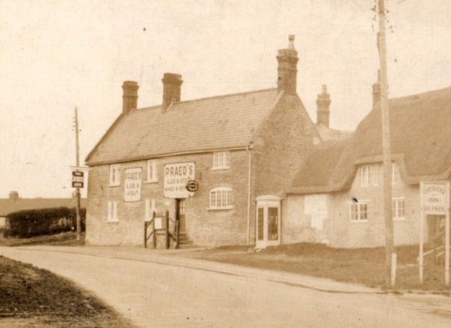 The Chequers, Bozeat