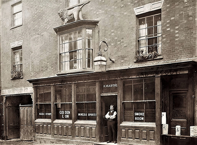 Golden Lion, Kettering