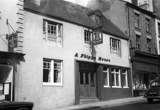 The Bell, Northampton