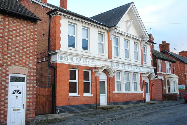 The Unicorn, Rushden