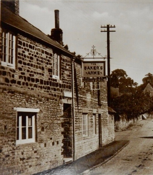 Bakers Arms, Woodford