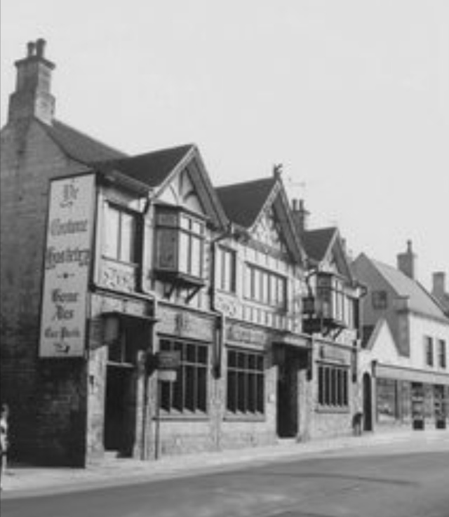 The Crowne, Mansfield