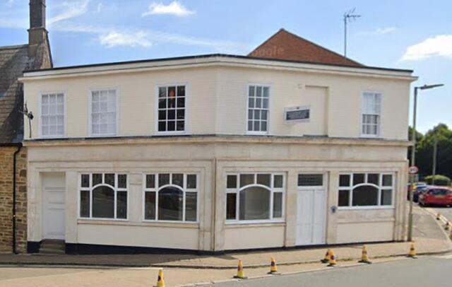 Elephant & Castle, Banbury