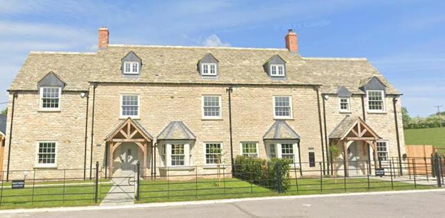 The Britannia, Barnard Gate