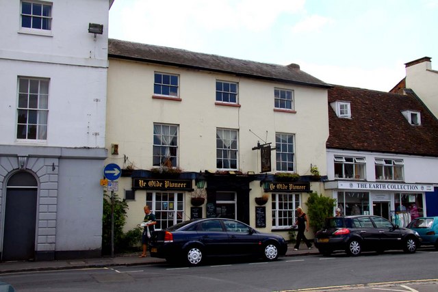 Olde Pioneer, Bicester