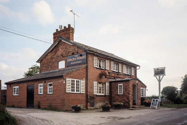Coach & Horses, Binfield Heath
