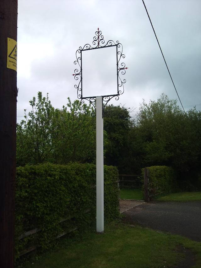 Rose & Crown, Thame Road