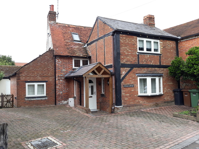 The Unicorn, Chinnor