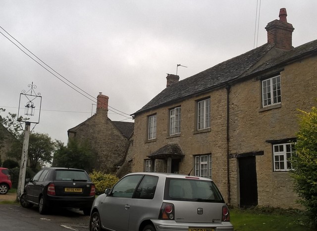 Marlborough Arms, Combe