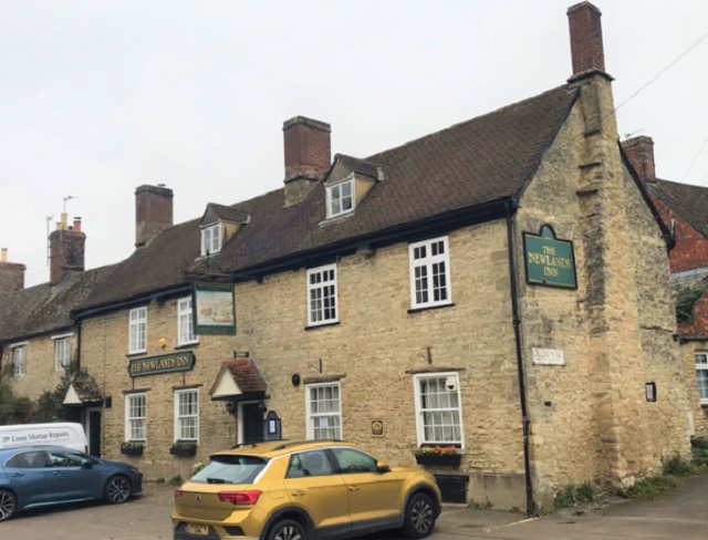 Newlands Inn, Eynsham