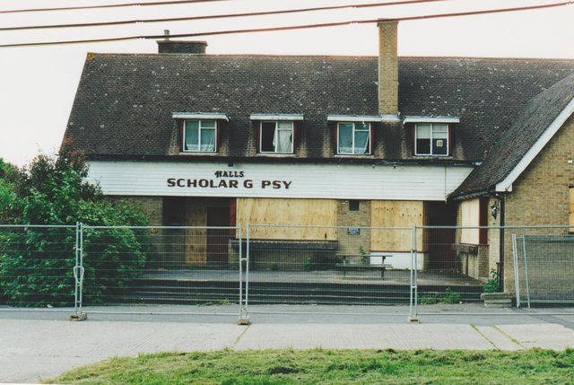 Scholar Gipsy, Kennington