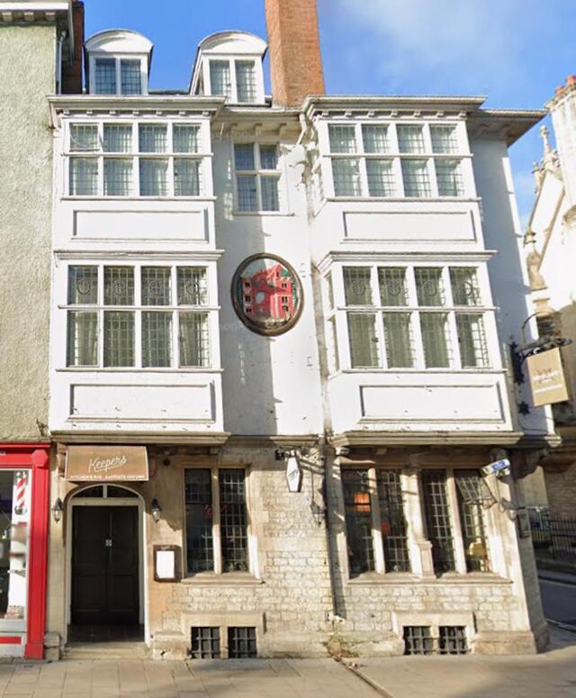 Flying Horse, Oxford