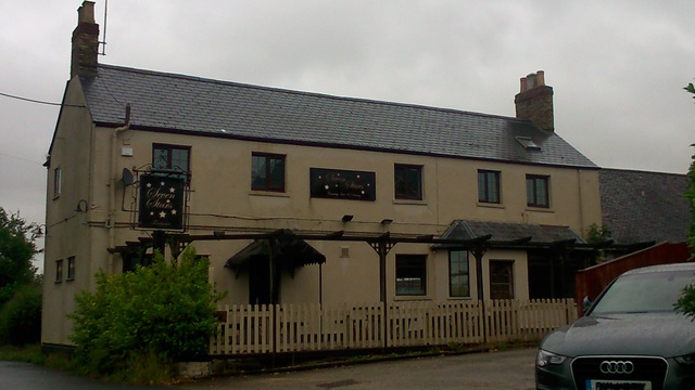 Seven Stars, Piddington