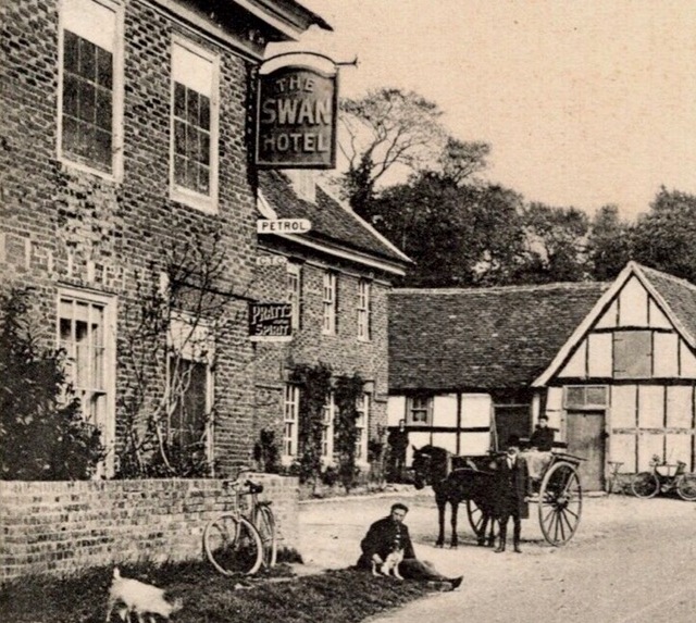 Swan Hotel, Tetsworth