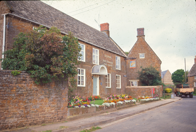 The Dolphin, Wiggington