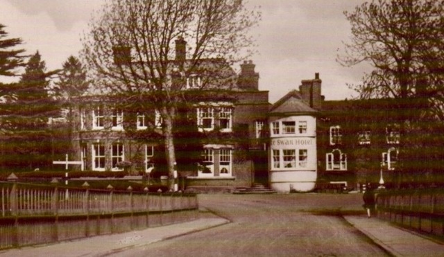 Swan Hotel, Burford