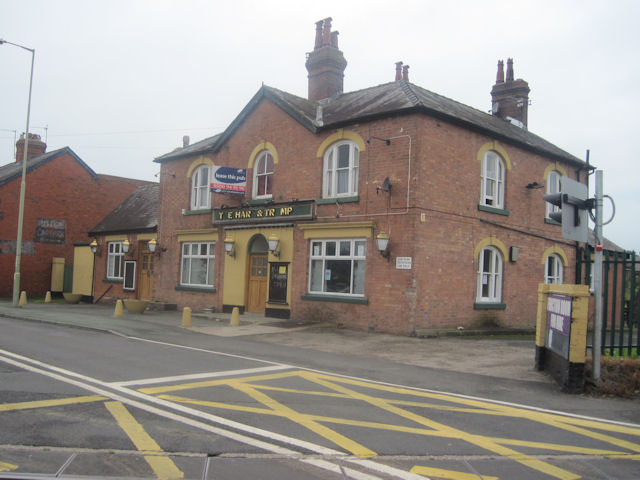 Hart & Trumpet, Gobowen