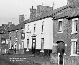 Bulls Head, Trench Lock