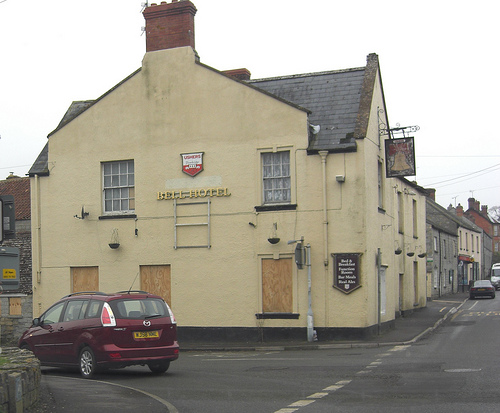 Bell Hotel, Curry Rivel