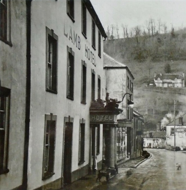 Lamb Hotel, Dulverton