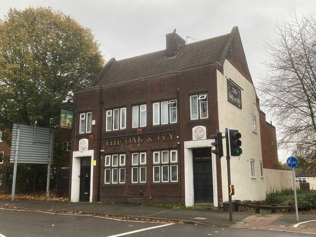 Oak & Ivy, Bilston