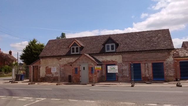 Bull & Spectacles, Blithury