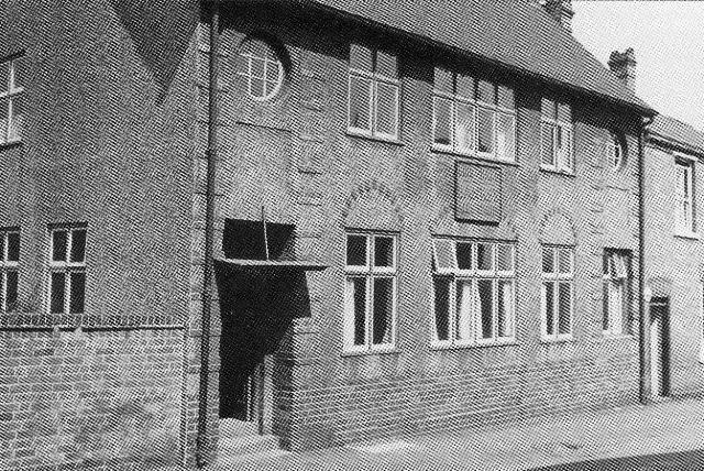 Bird In Hand, Netherton