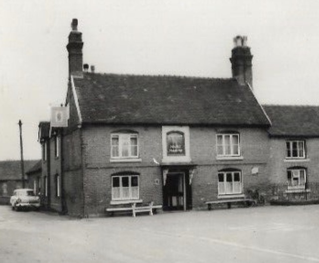 Queens Arms, Rocester