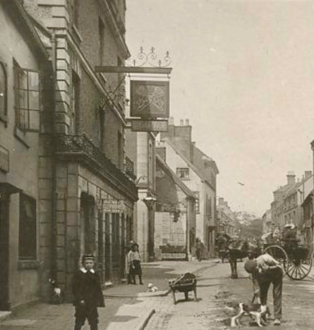 Cross Keys, Uttoxeter