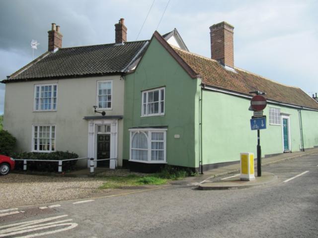 The Falcon, Bungay