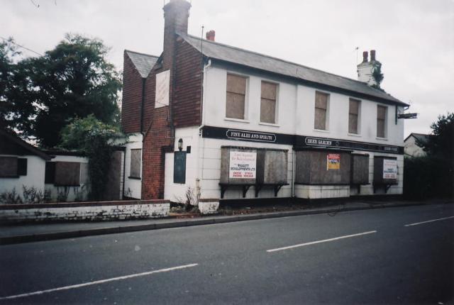 Anglers Rest, Ash Vale