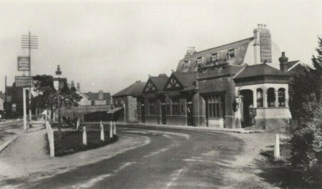 Red Lion, Coulsdon